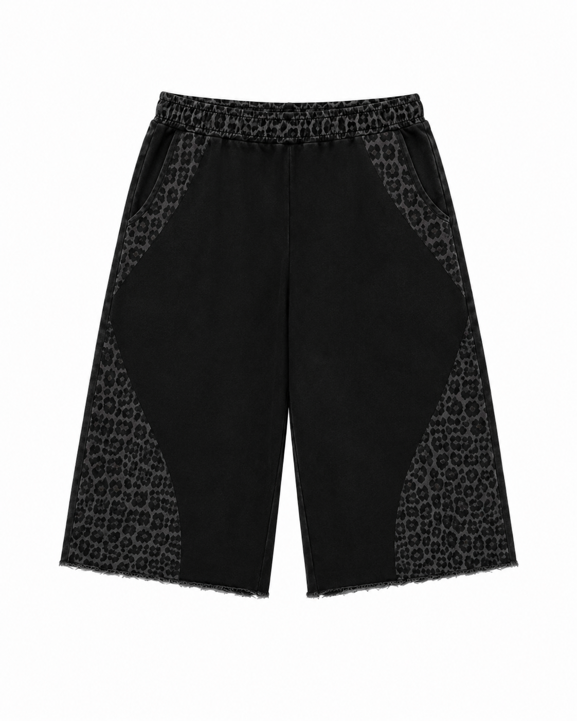 Noir Shorts